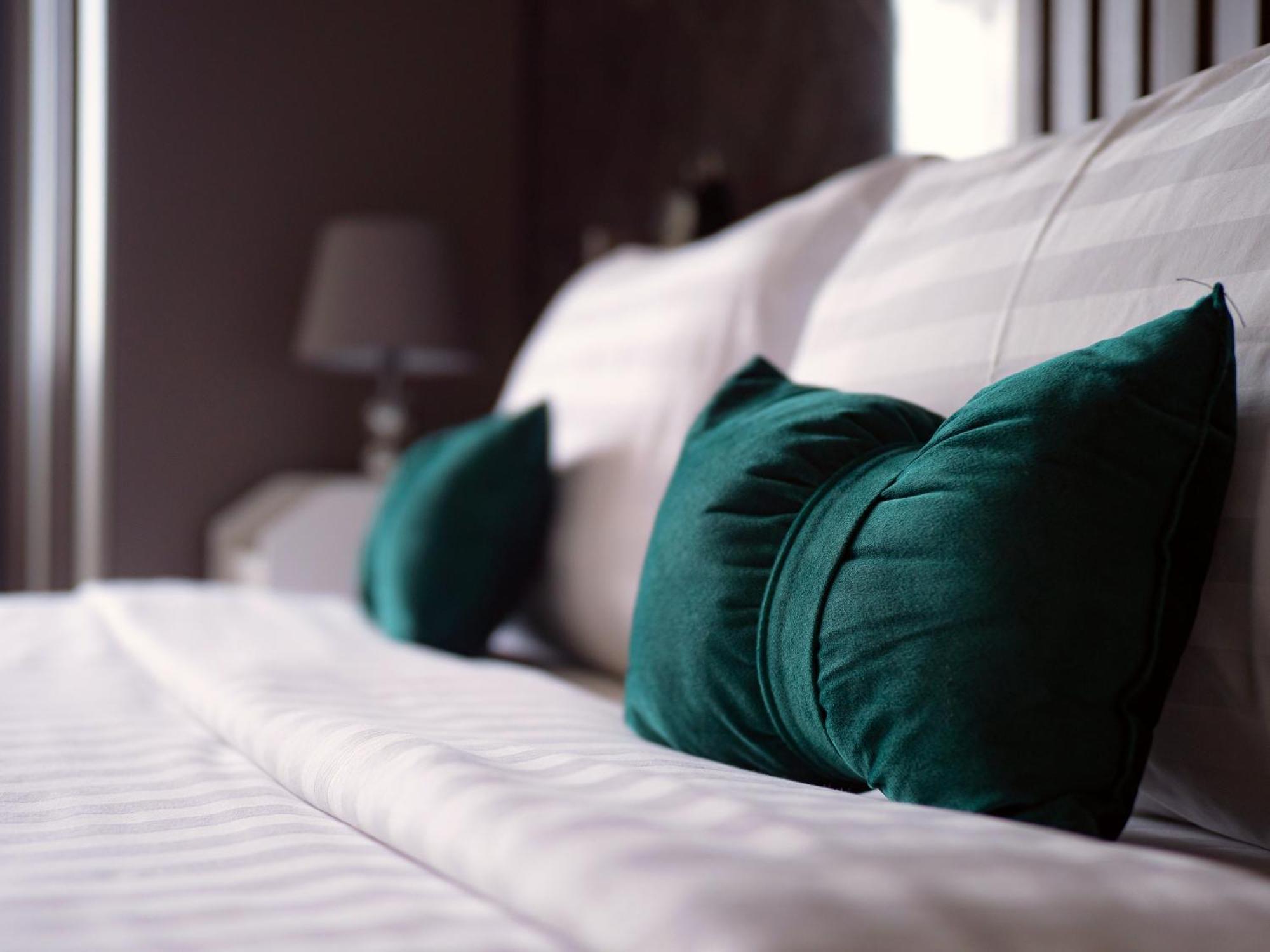 Grand Orlov Apart Hotel Patong ภายนอก รูปภาพ