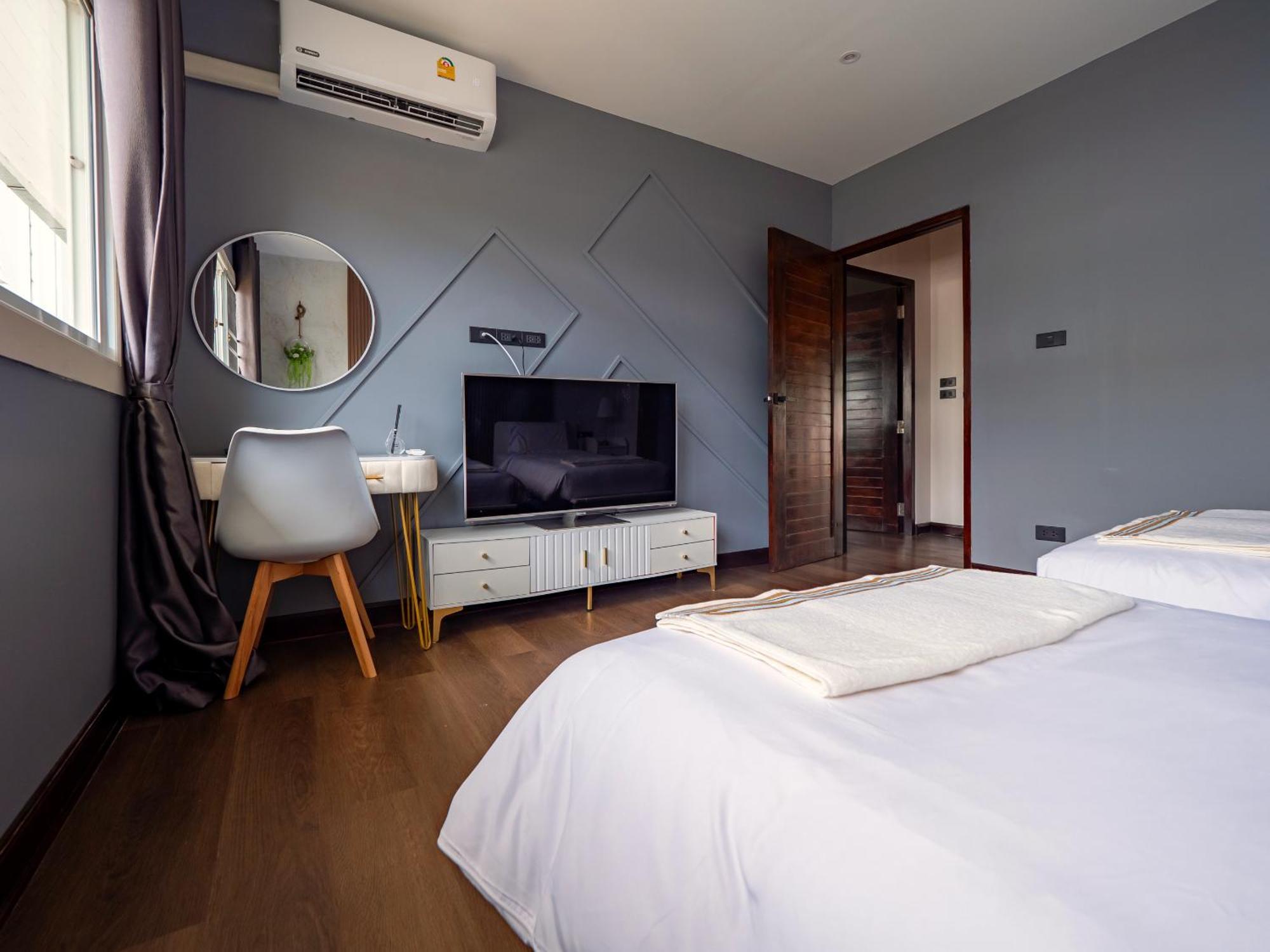 Grand Orlov Apart Hotel Patong ภายนอก รูปภาพ