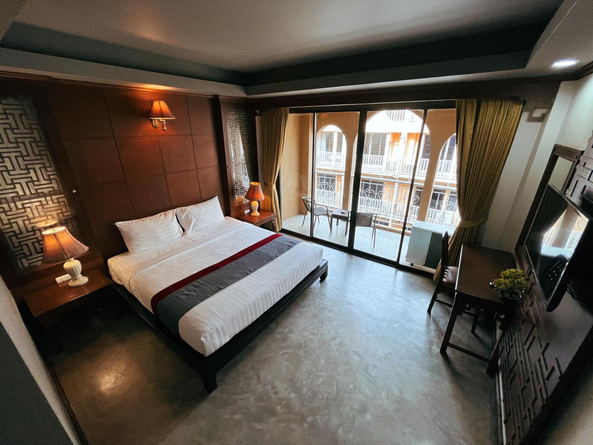 Grand Orlov Apart Hotel Patong ภายนอก รูปภาพ