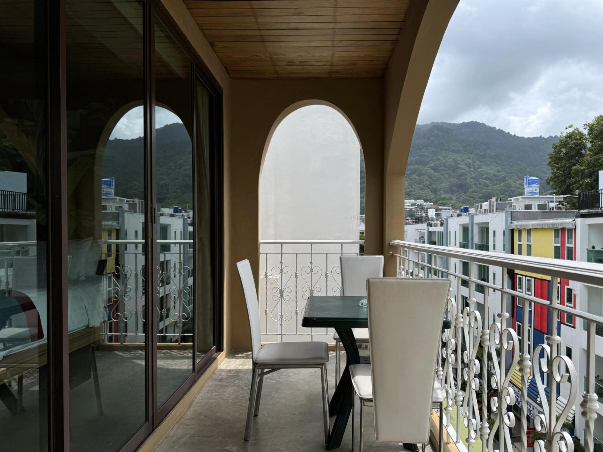 Grand Orlov Apart Hotel Patong ภายนอก รูปภาพ